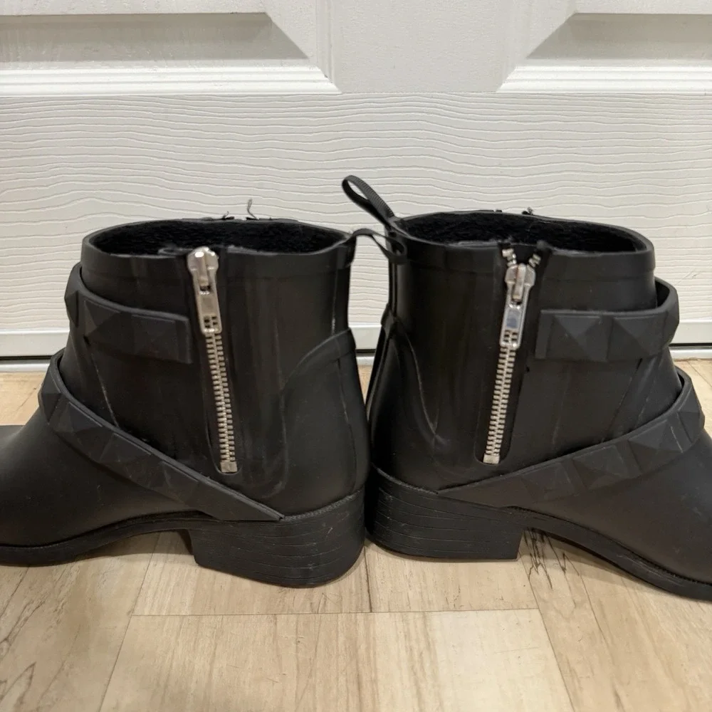 Rebecca Minkoff Women's Black Rubber Ankle Booties‎ Rain Boots Size 6